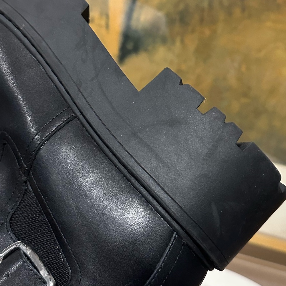 🌸MARC FISHER🌸 Dacilla Buckle Leather  Slip On Black Combat Boot Size: 8.5 - Picture 13 of 16